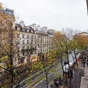 Cmg Galeries Lafayette - Madeleine , Paris France