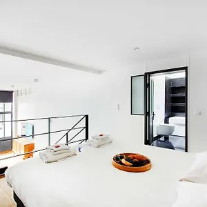 Elegant - 1br-6p- Grands Boulevards , Paris France
